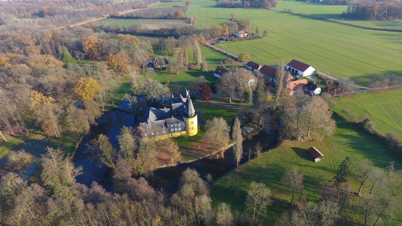 Schlosspark Hollwinkel Preußisch Oldendorf Exterior foto